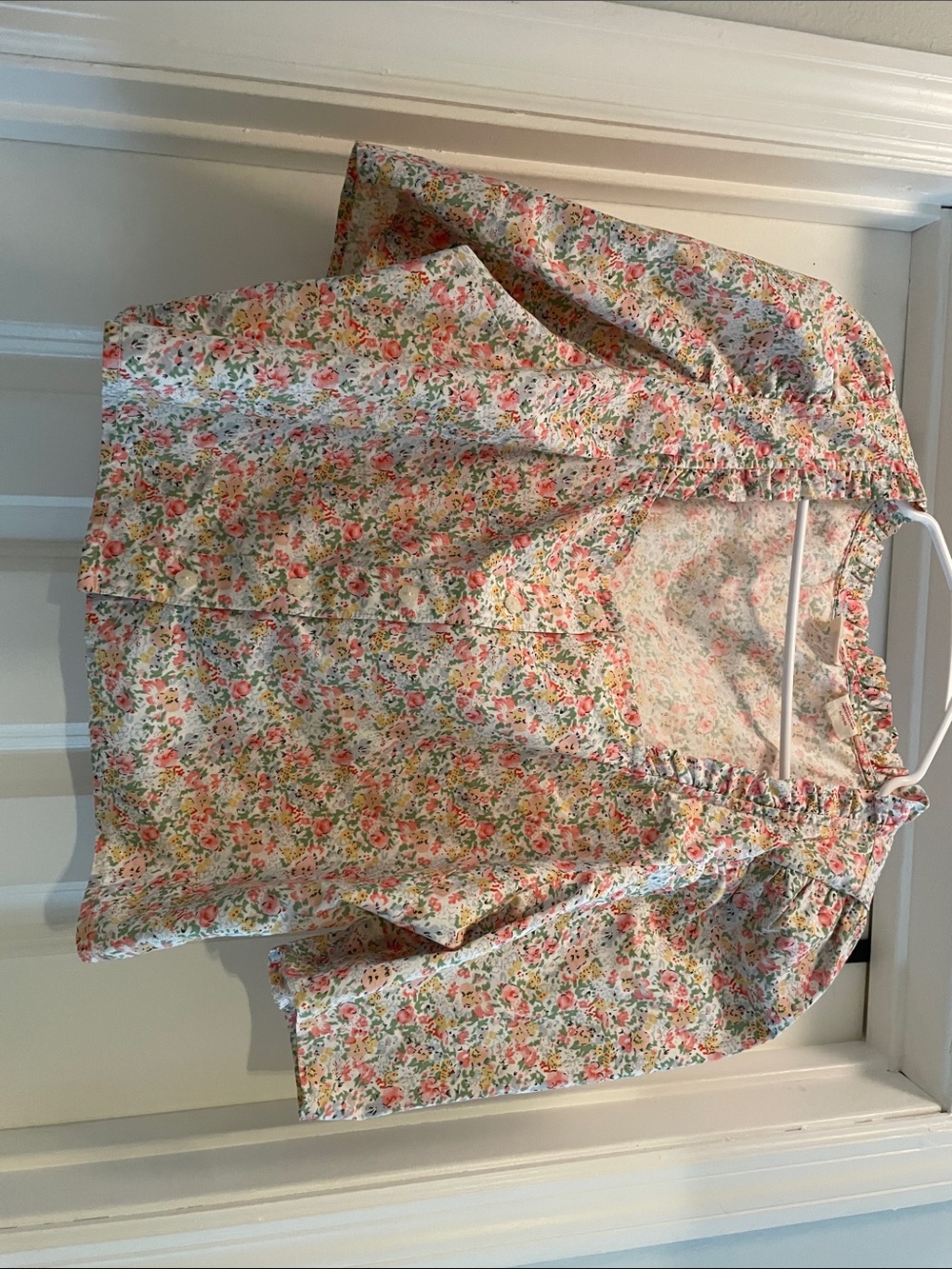 Juniors Floral Ruffle Blouse - Pink Multi